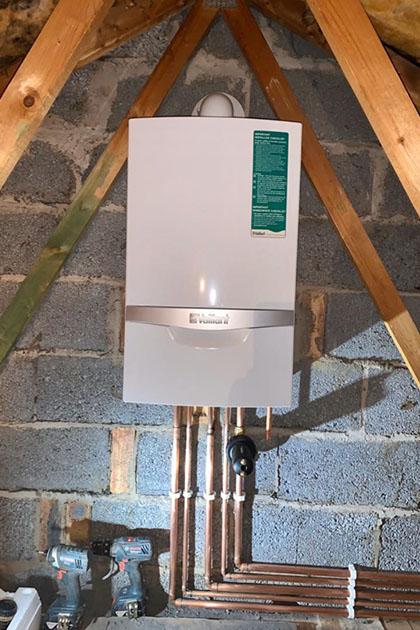 Vaillant boiler and excellent fitted pipework